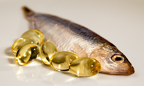 pesce e capsule di olio di pesce
